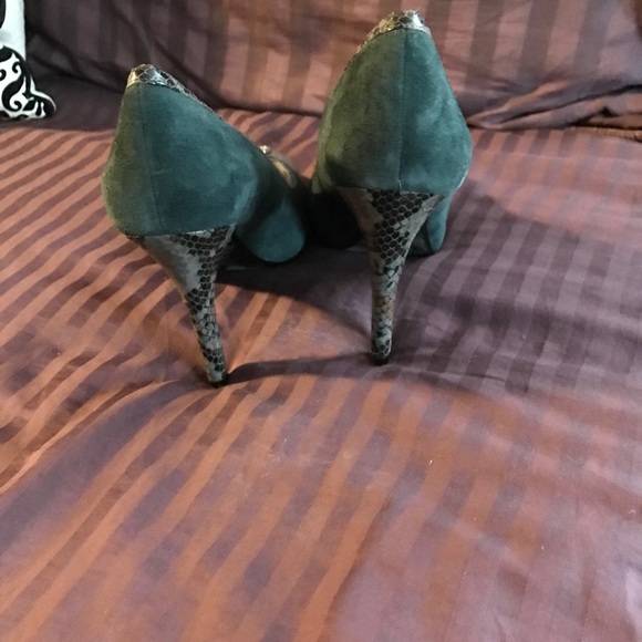 Nine West high heels - Picture 3 of 5